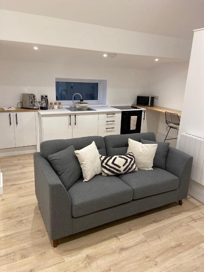 The Lodge Hideaway In Cowes Gurnard Buitenkant foto