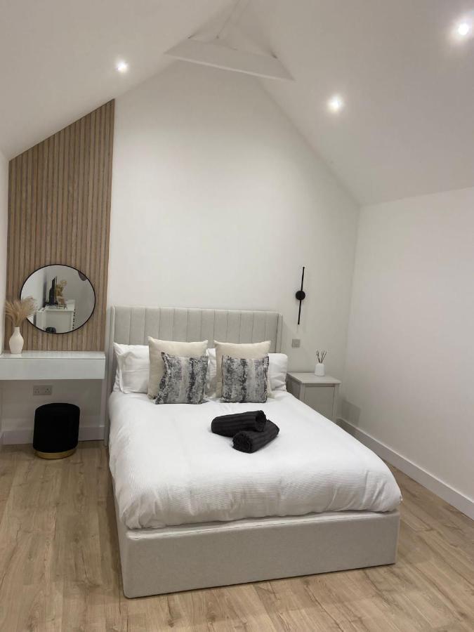 The Lodge Hideaway In Cowes Gurnard Buitenkant foto